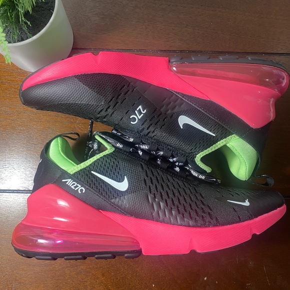 Nike Women’s Air Max 270 size W 11 - Picture 2 of 5